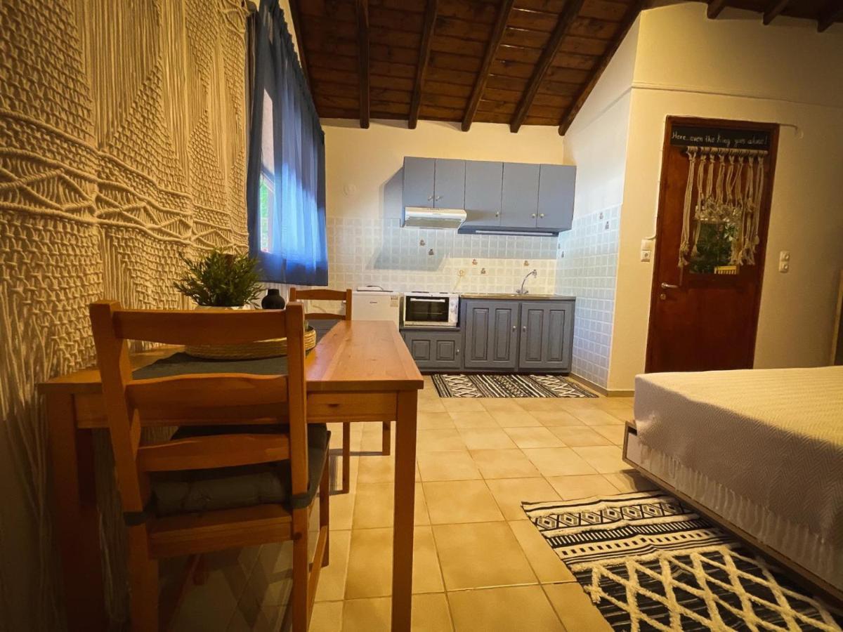 Spitaki Guest House 梅加利阿莫斯 外观 照片