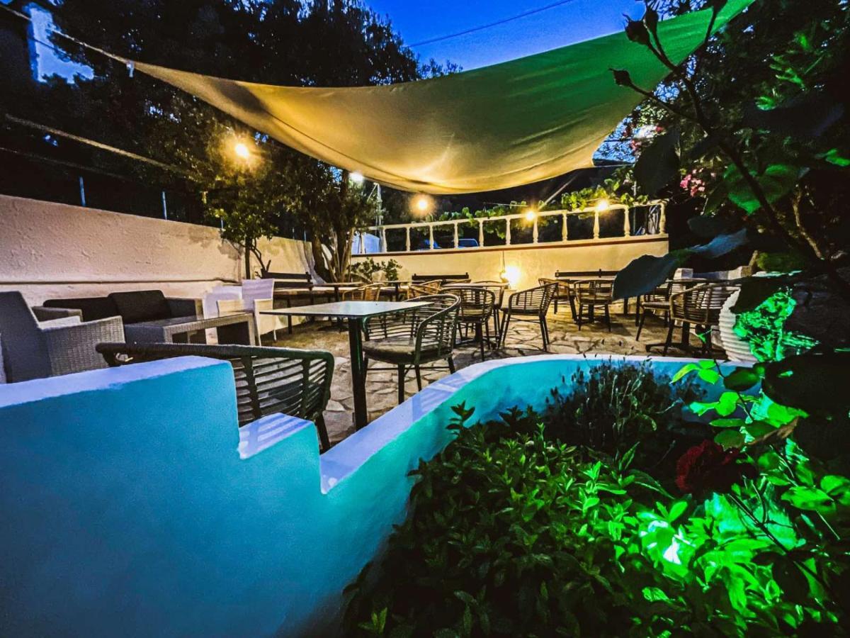 Spitaki Guest House 梅加利阿莫斯 外观 照片
