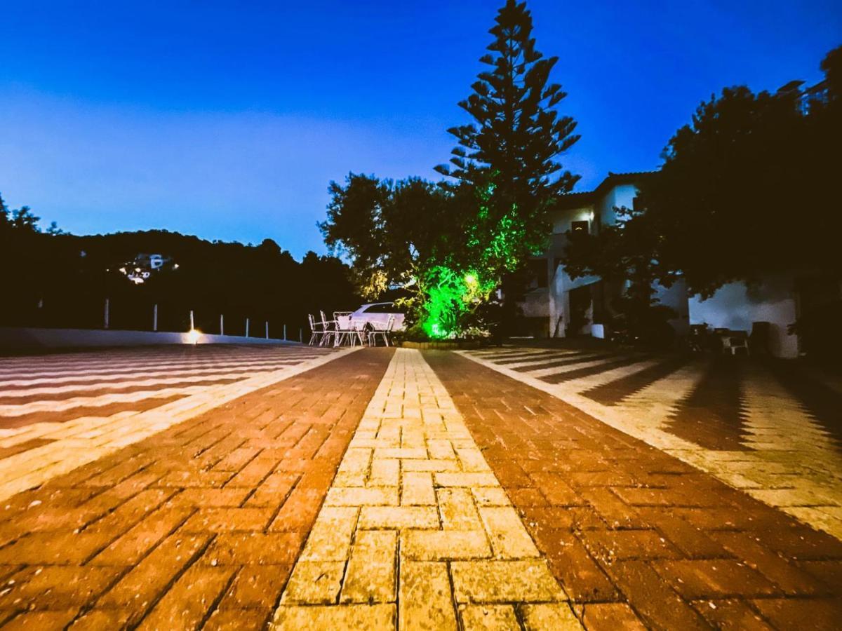 Spitaki Guest House 梅加利阿莫斯 外观 照片